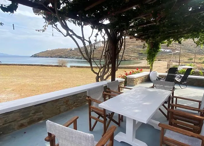Simousi Beach House